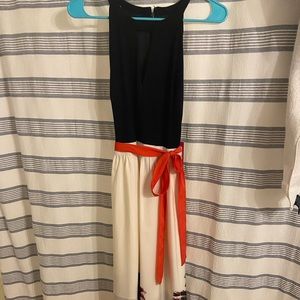 Vince Camuto silk maxi dresa